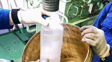 巴西工程师上船压载水VGP取样化验